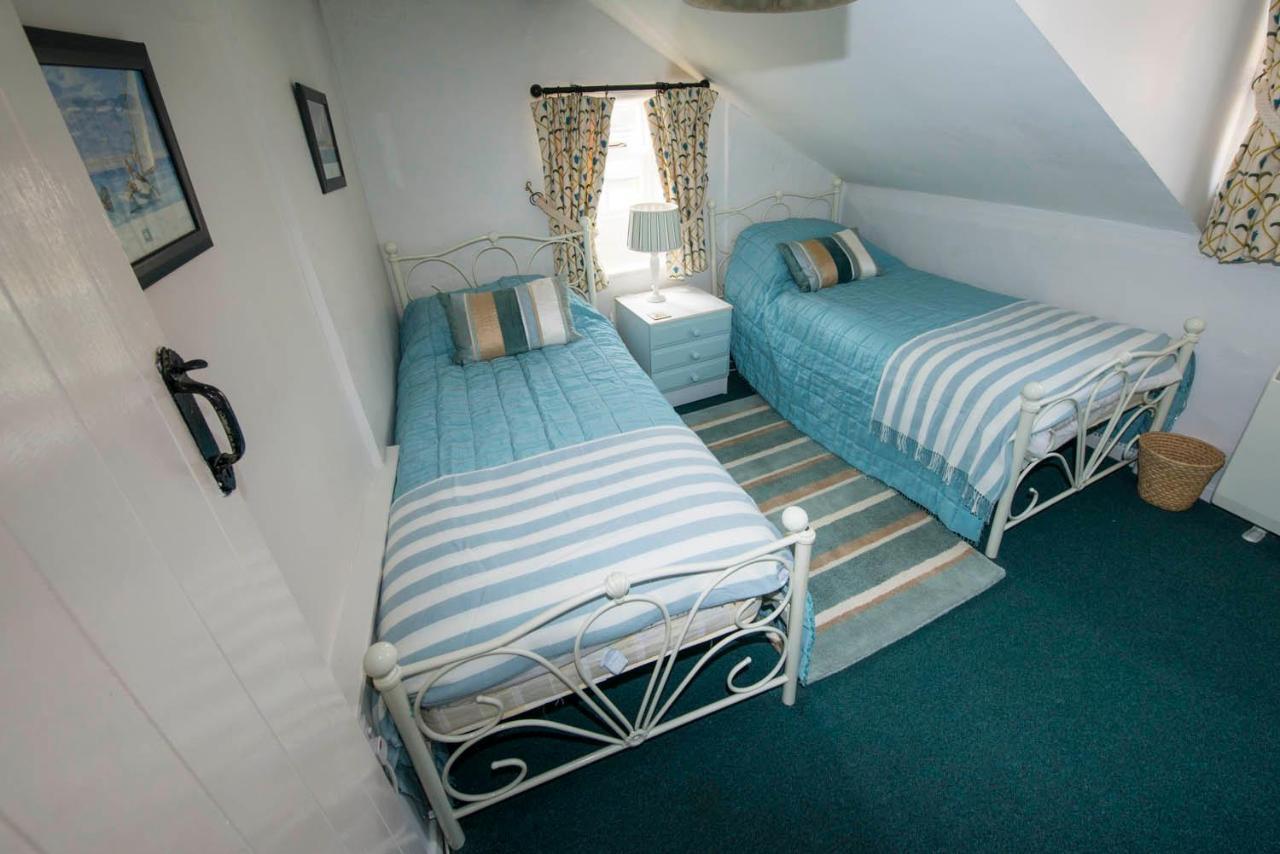 Buttercup Cottage โฮลท์ ภายนอก รูปภาพ